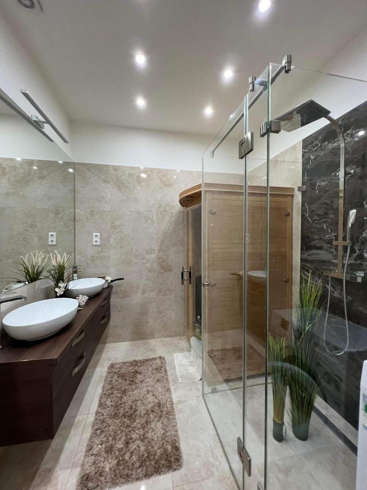 Luxury Dream With A Sauna In The Center Budapeşte Dış mekan fotoğraf
